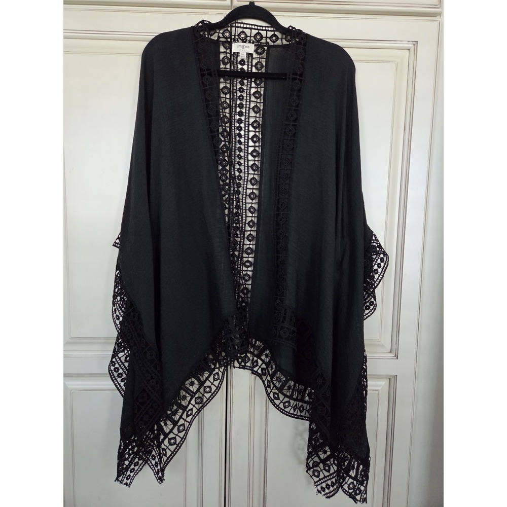 Umgee Lace Trim Kimono Women's M/L Classic‎ Boho Artsy Layering Chic Cardigan